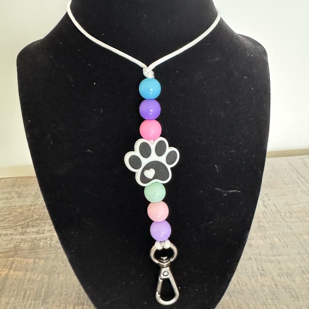 Beaded Dog Paw Lanyard – Safe w/ Breakaway Clasp - NWOT